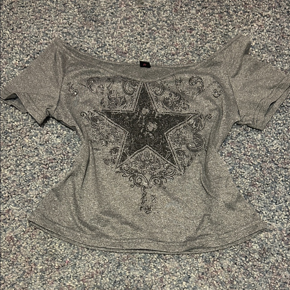 ROMWE Rhinestoned Gray Star Pattern Off the Shoulder Short Sleeve Top